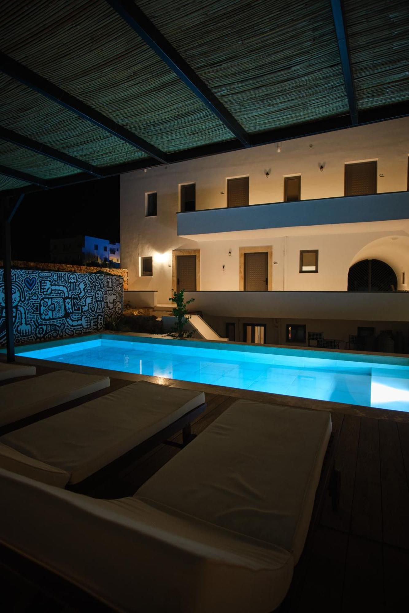 Eden Kythira Hotel Diakofti Exterior photo